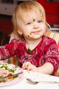 spinat essen- wie Kinder essen lernen